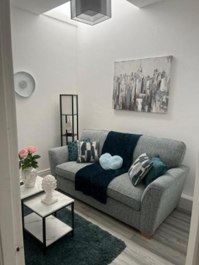 Affordably Elegant Apartments close to Coop live, Etihad Stadium and Manchester City centre